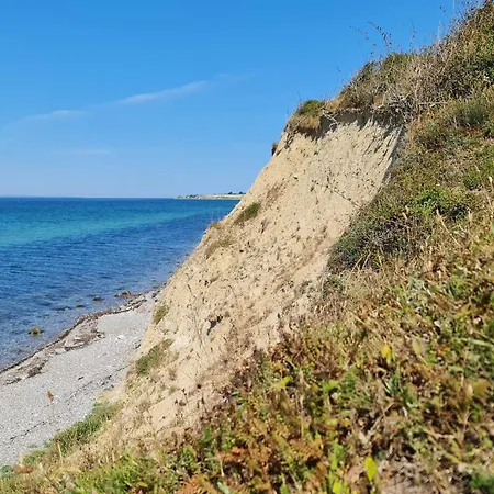 4 Person In Aeroskobing-by Traum